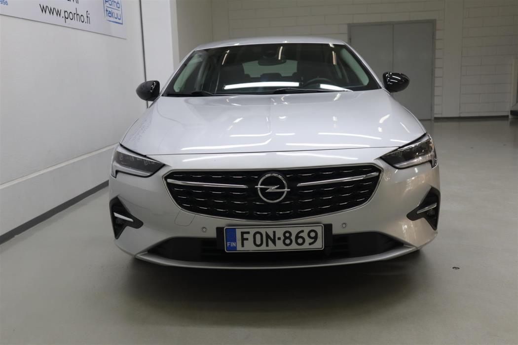 OPEL Insignia 2021