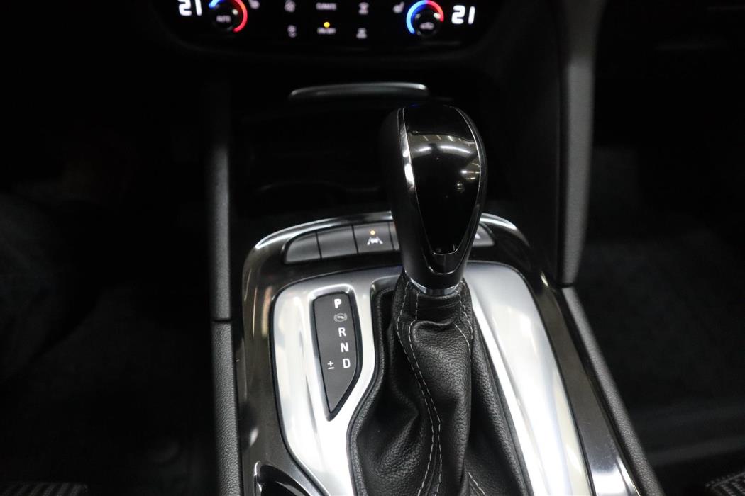 OPEL Insignia 2021