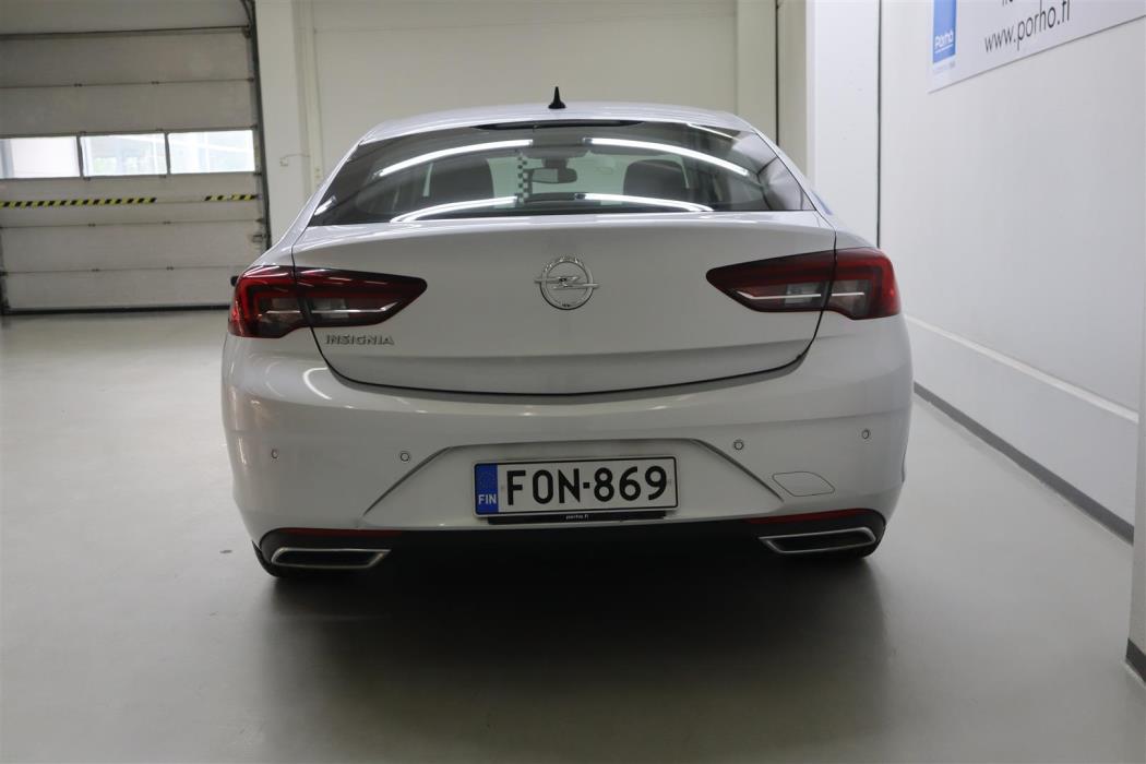 OPEL Insignia 2021
