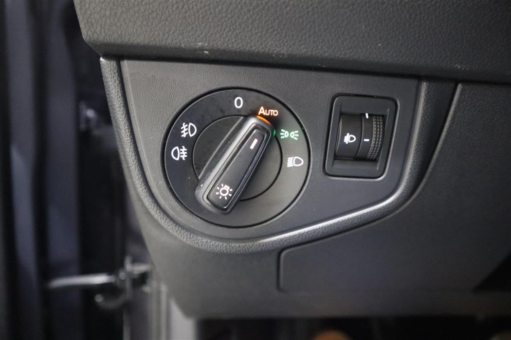 VOLKSWAGEN Polo 2022