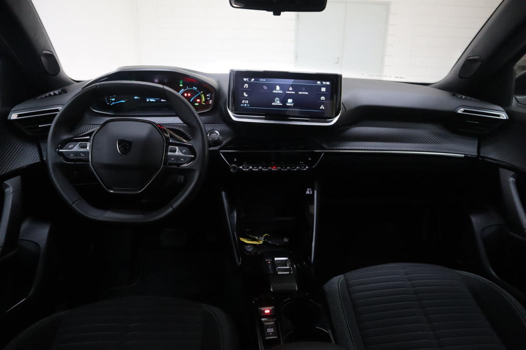 Peugeot e-2008 2023