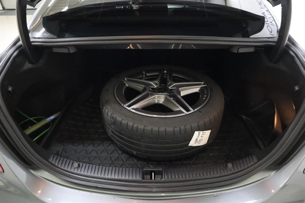 MERCEDES-BENZ C 2020