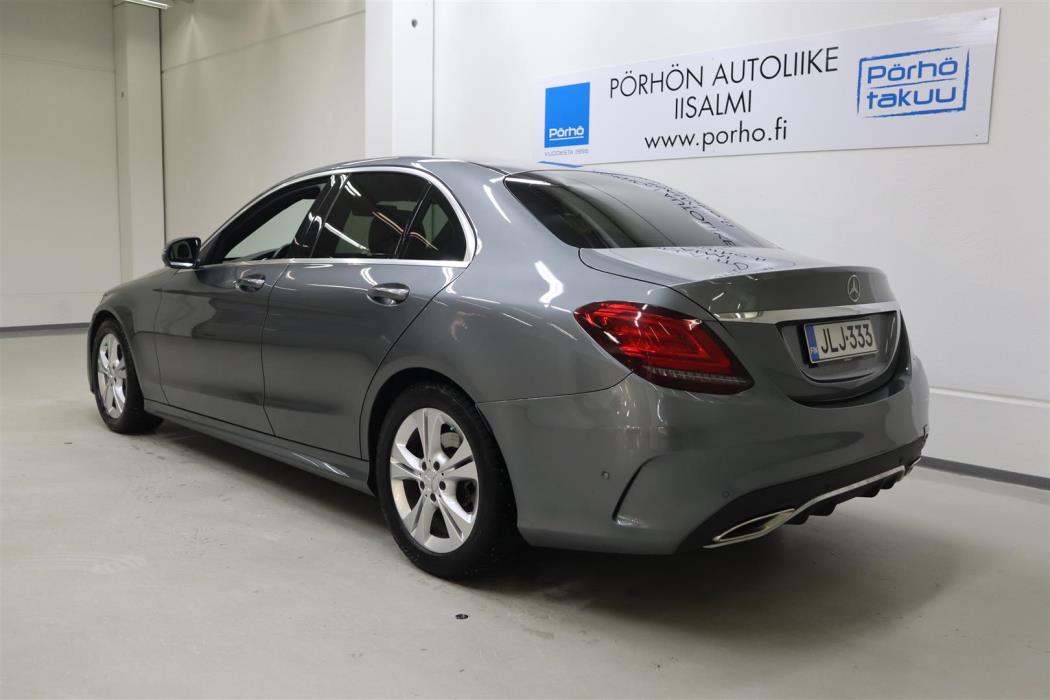 MERCEDES-BENZ C 2020