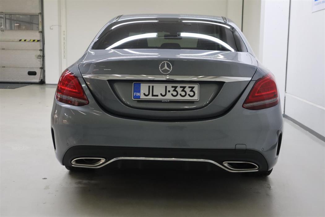 MERCEDES-BENZ C 2020