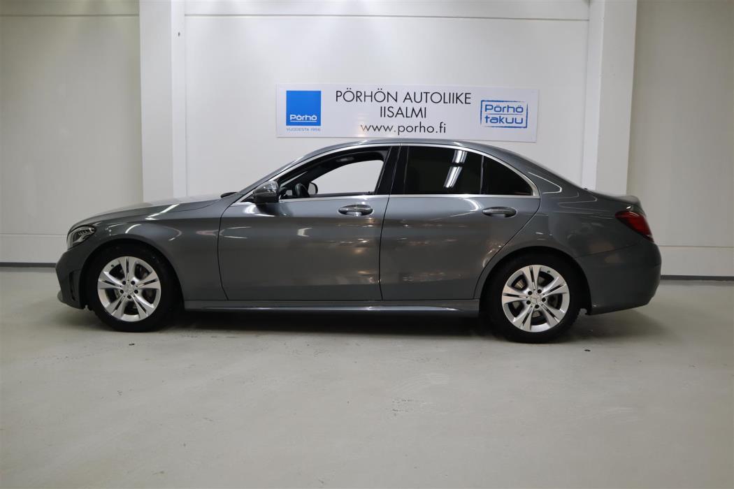 MERCEDES-BENZ C 2020