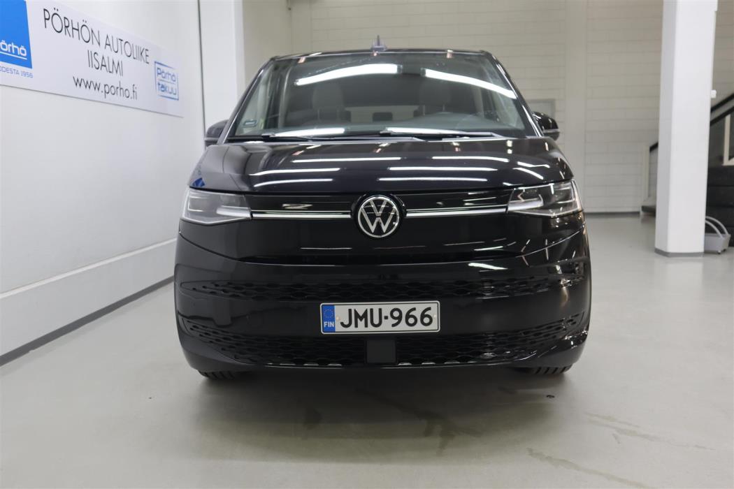 VOLKSWAGEN Multivan 2022