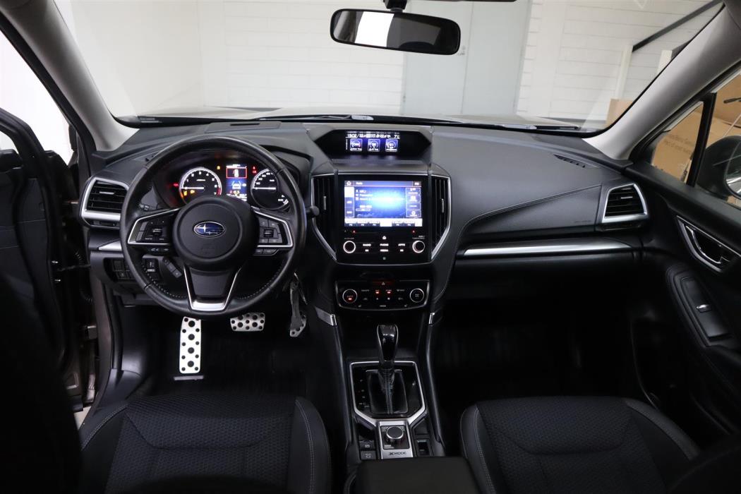 SUBARU Forester 2023