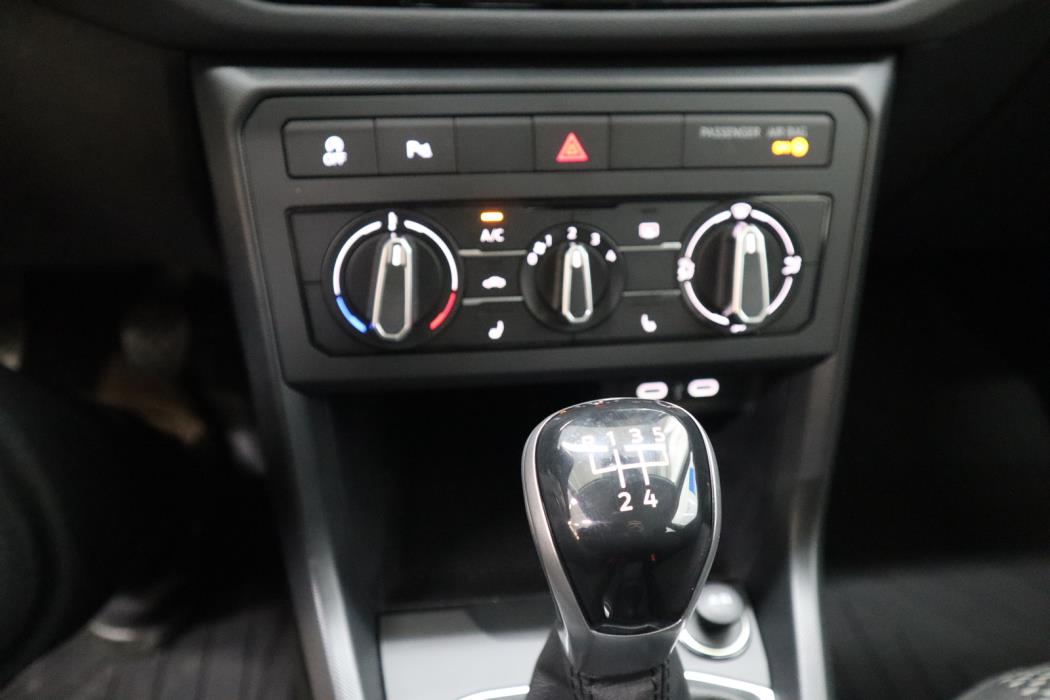 Volkswagen T-Cross 2025