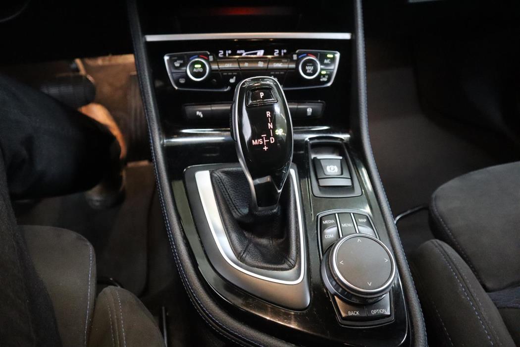BMW 220 2018