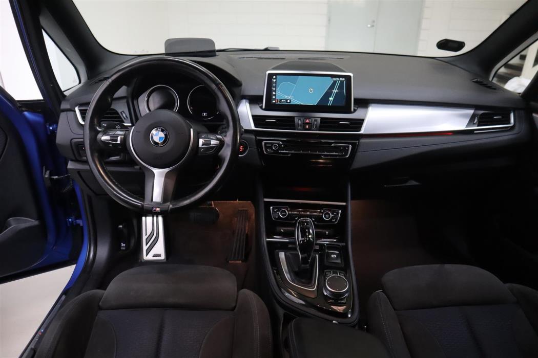 BMW 220 2018