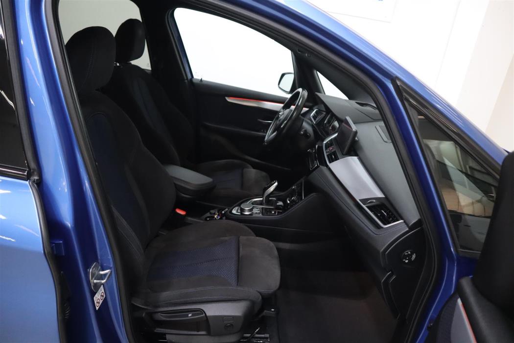 BMW 220 2018