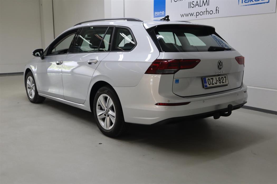 VOLKSWAGEN Golf 2022