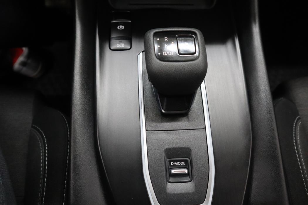 NISSAN Qashqai 2023