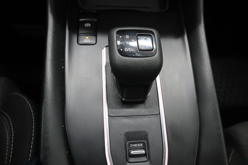 NISSAN Qashqai 2023