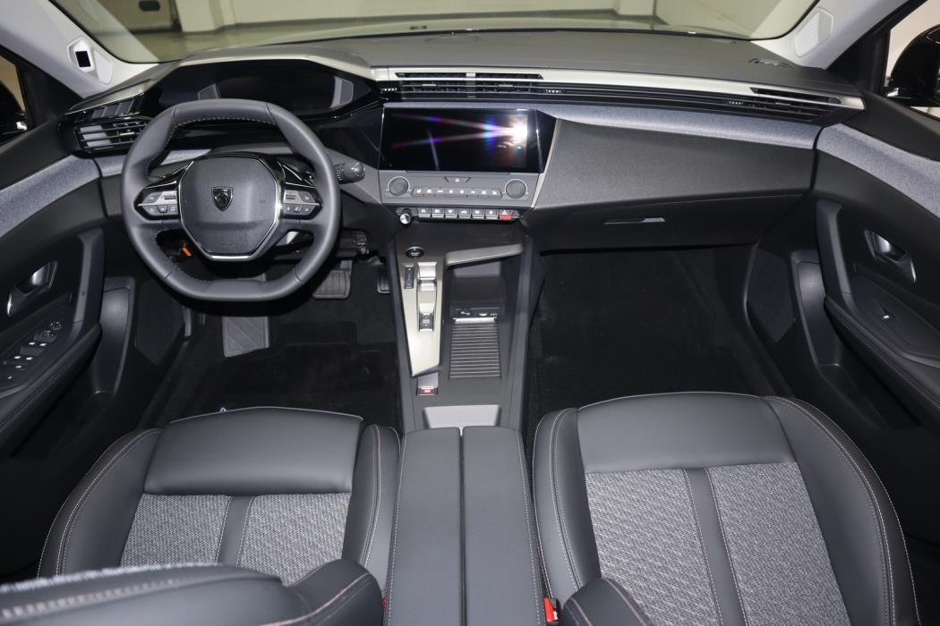 Peugeot 408 2026