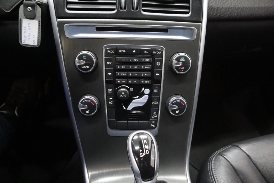 VOLVO XC60 2014