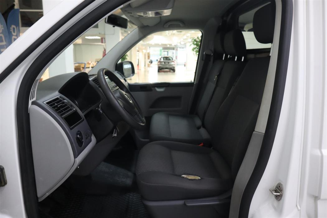 VOLKSWAGEN Transporter 2014