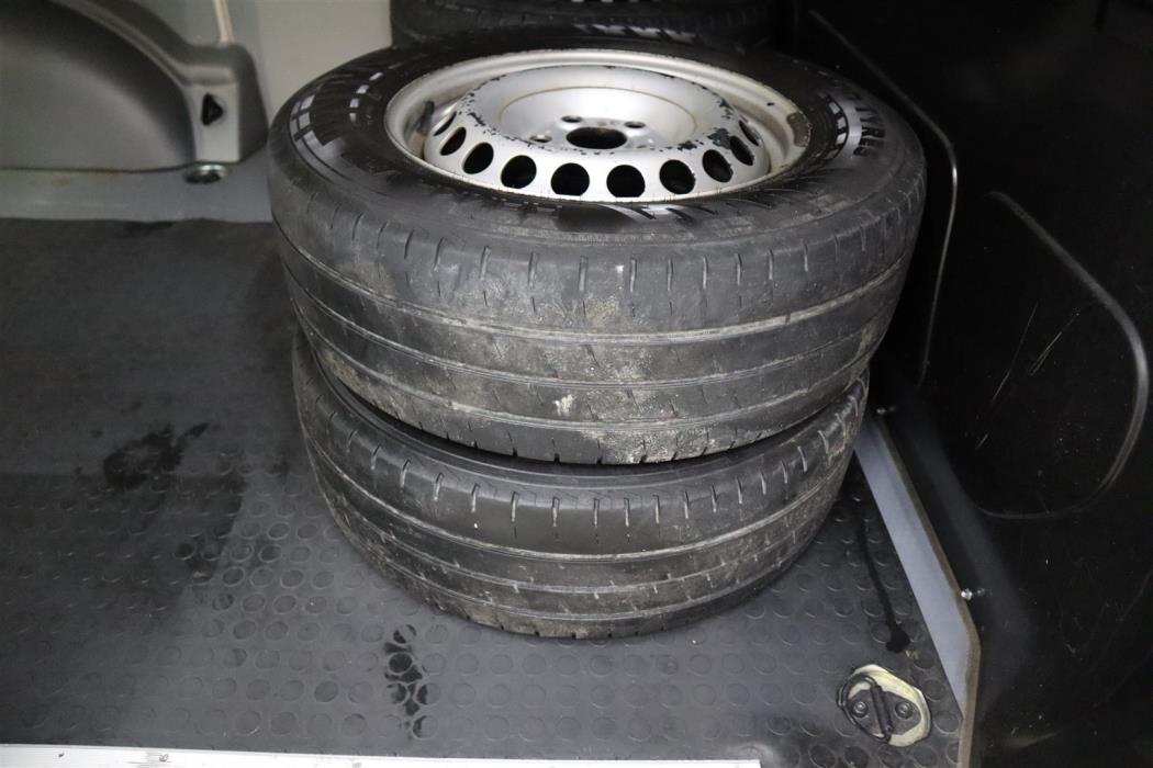 VOLKSWAGEN Transporter 2014