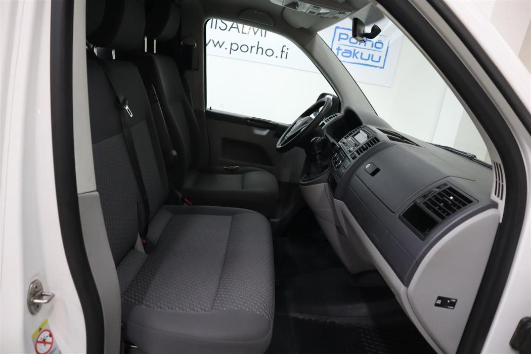 VOLKSWAGEN Transporter 2014