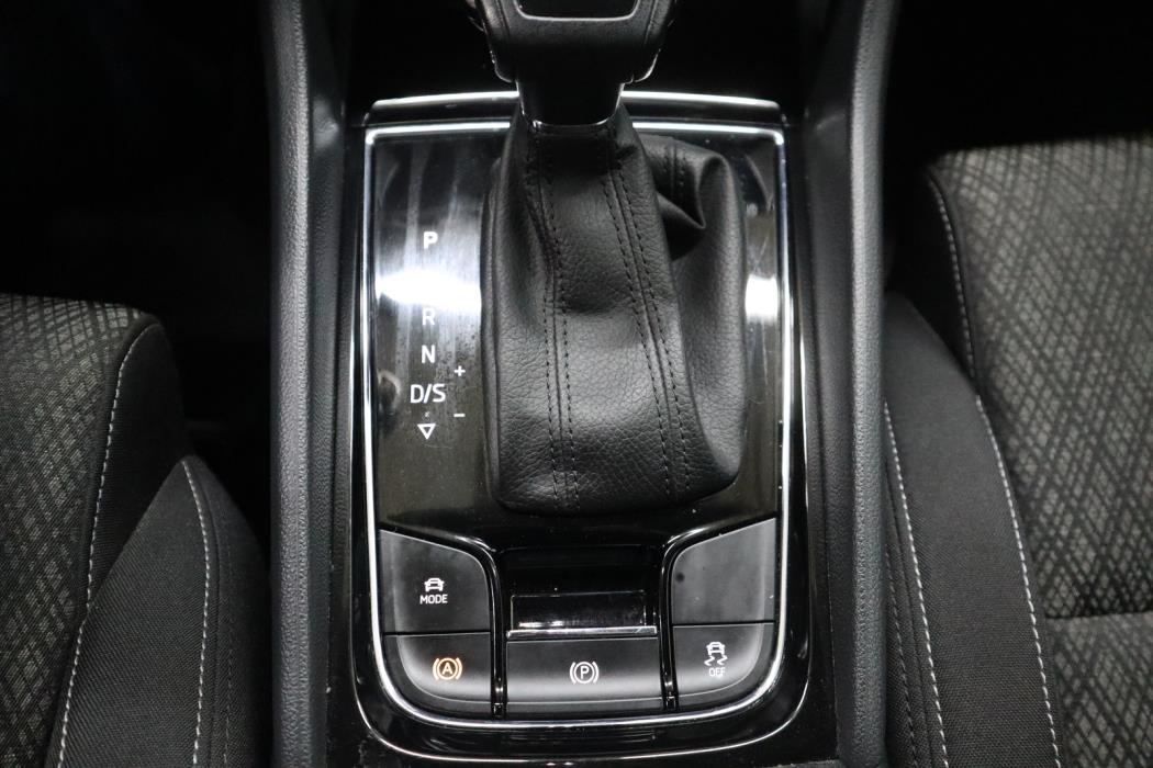 SKODA Karoq 2023