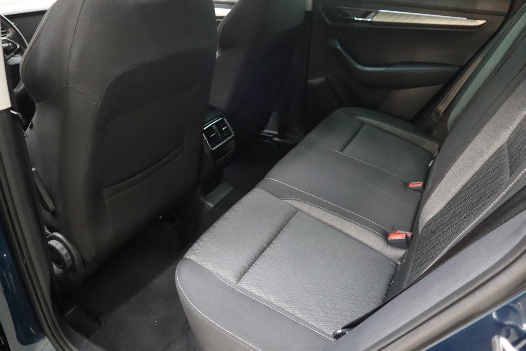 SKODA Karoq 2023