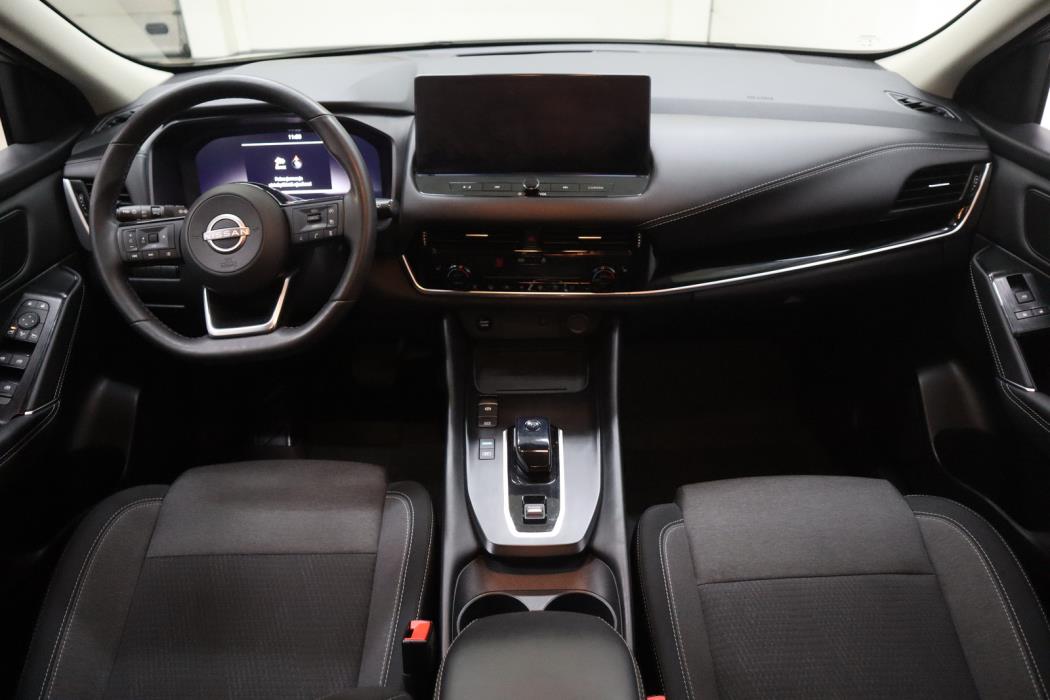 NISSAN Qashqai 2024