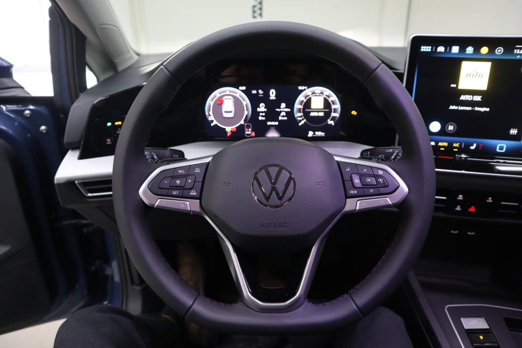 Volkswagen Golf 2026