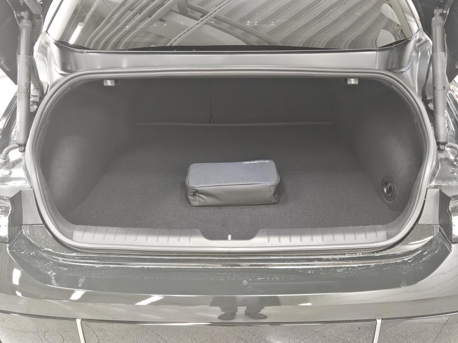 Hyundai IONIQ 6 2025