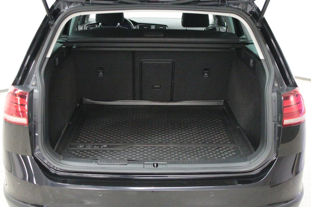 VOLKSWAGEN Golf 2017