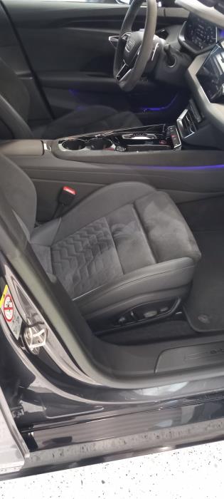 AUDI e-tron GT 2022