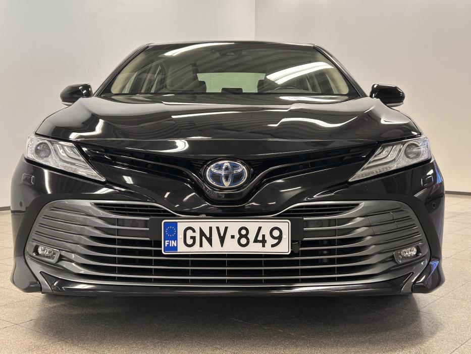 TOYOTA Camry 2019