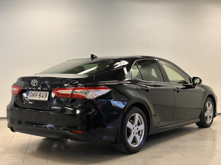 TOYOTA Camry 2019