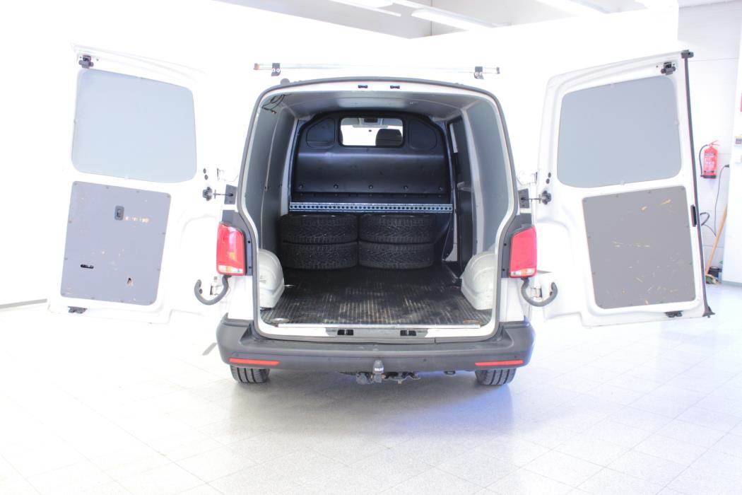 VOLKSWAGEN Transporter 2020