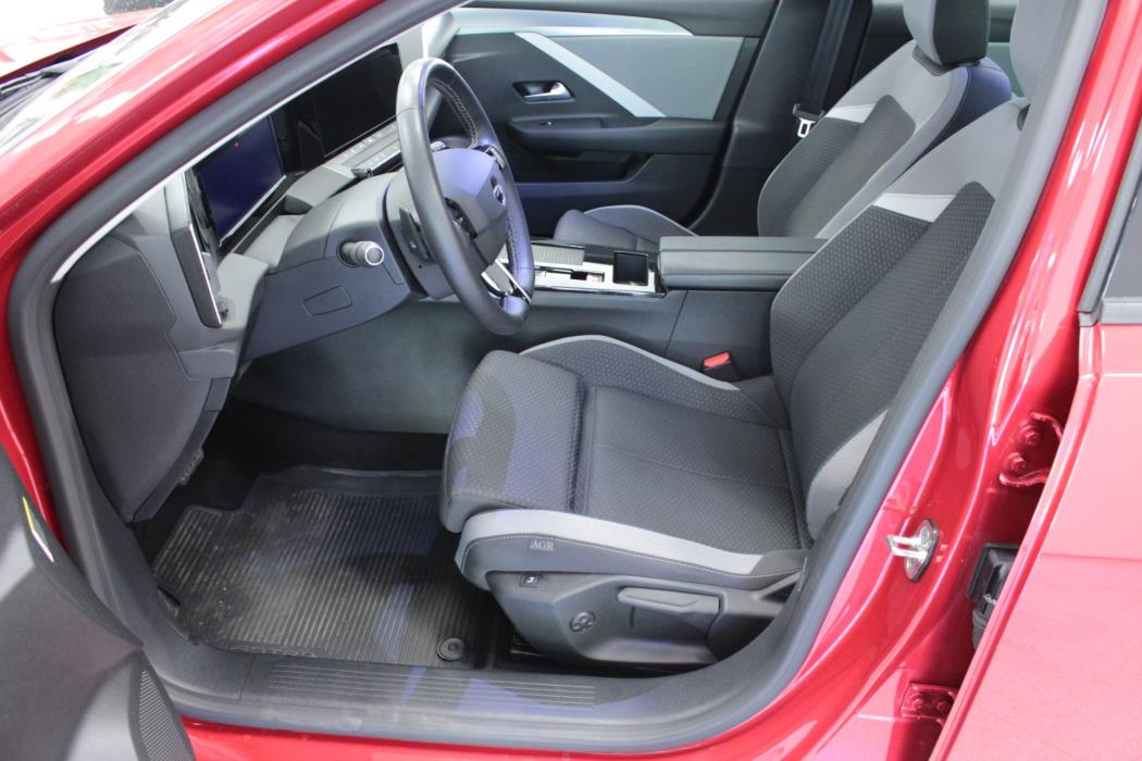 Opel Astra 2023