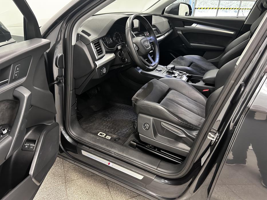 AUDI Q5 2020