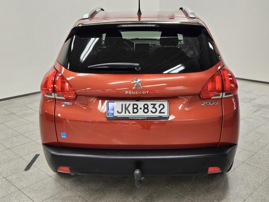 PEUGEOT 2008 2016