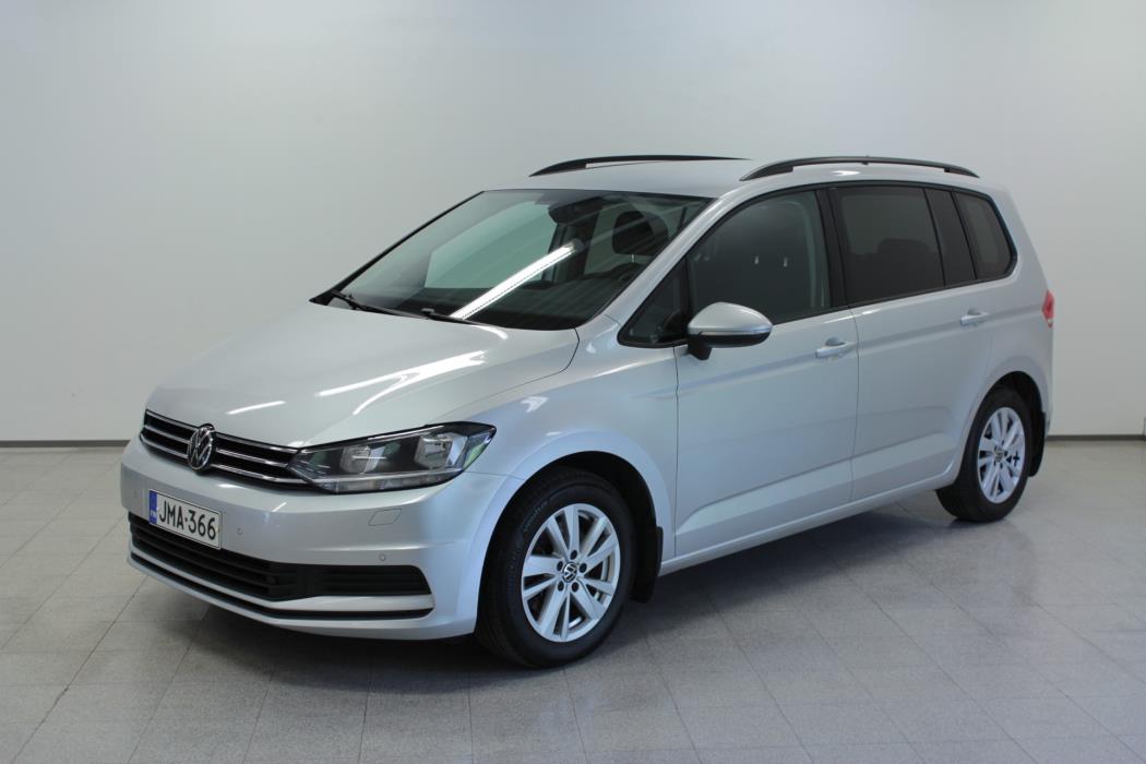 VOLKSWAGEN Touran 2021