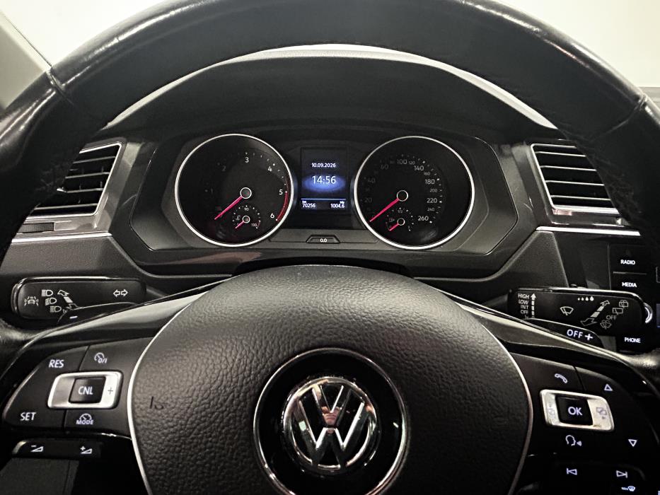 VOLKSWAGEN Tiguan 2017
