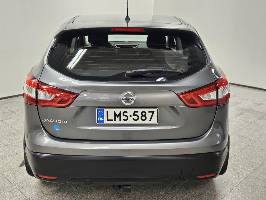 NISSAN Qashqai 2015