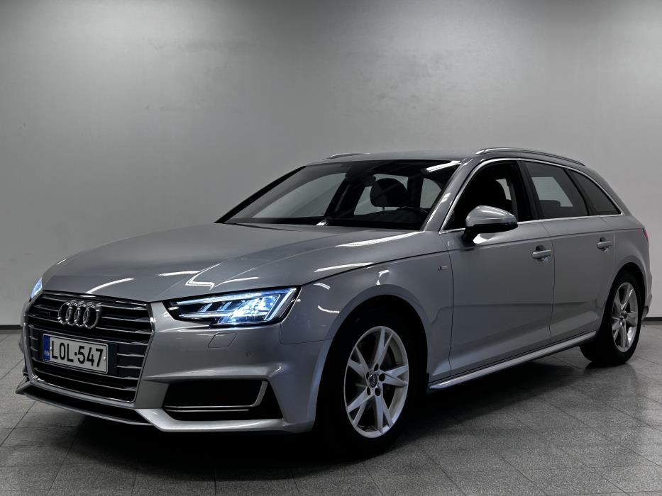 AUDI A4 2018