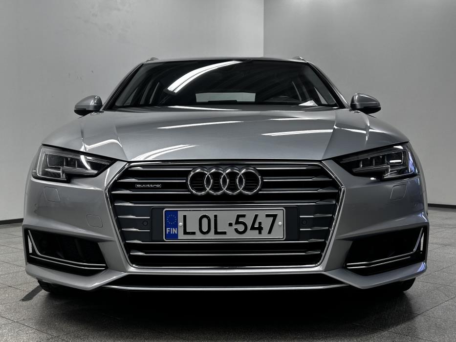 AUDI A4 2018