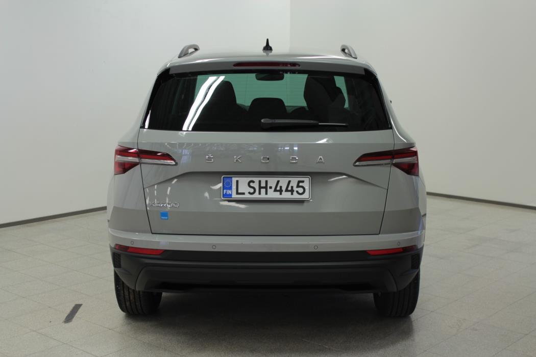 SKODA Karoq 2023