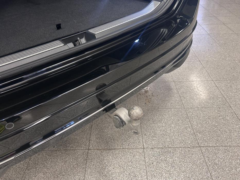 VOLKSWAGEN Passat 2025