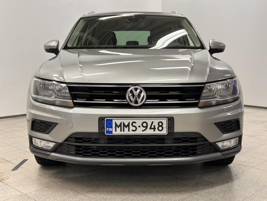 VOLKSWAGEN Tiguan 2016