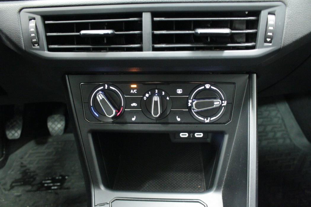VOLKSWAGEN Taigo 2023