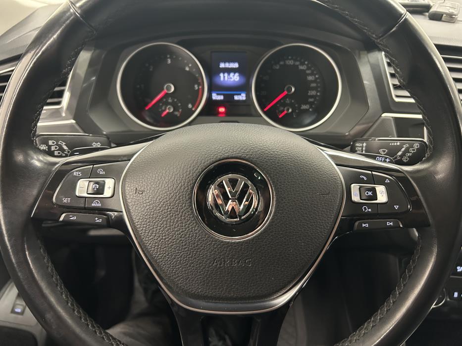 VOLKSWAGEN Tiguan 2017
