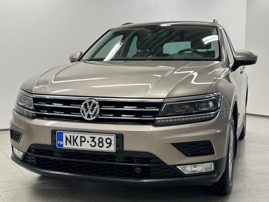 VOLKSWAGEN Tiguan 2017