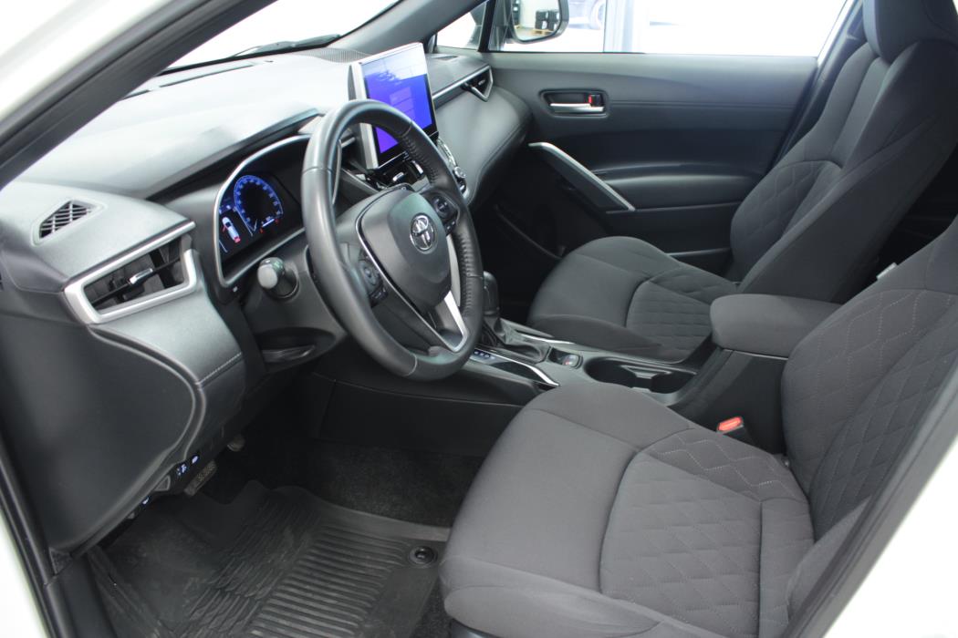 TOYOTA Corolla Cross 2023