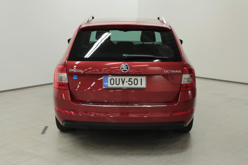 SKODA Octavia 2015