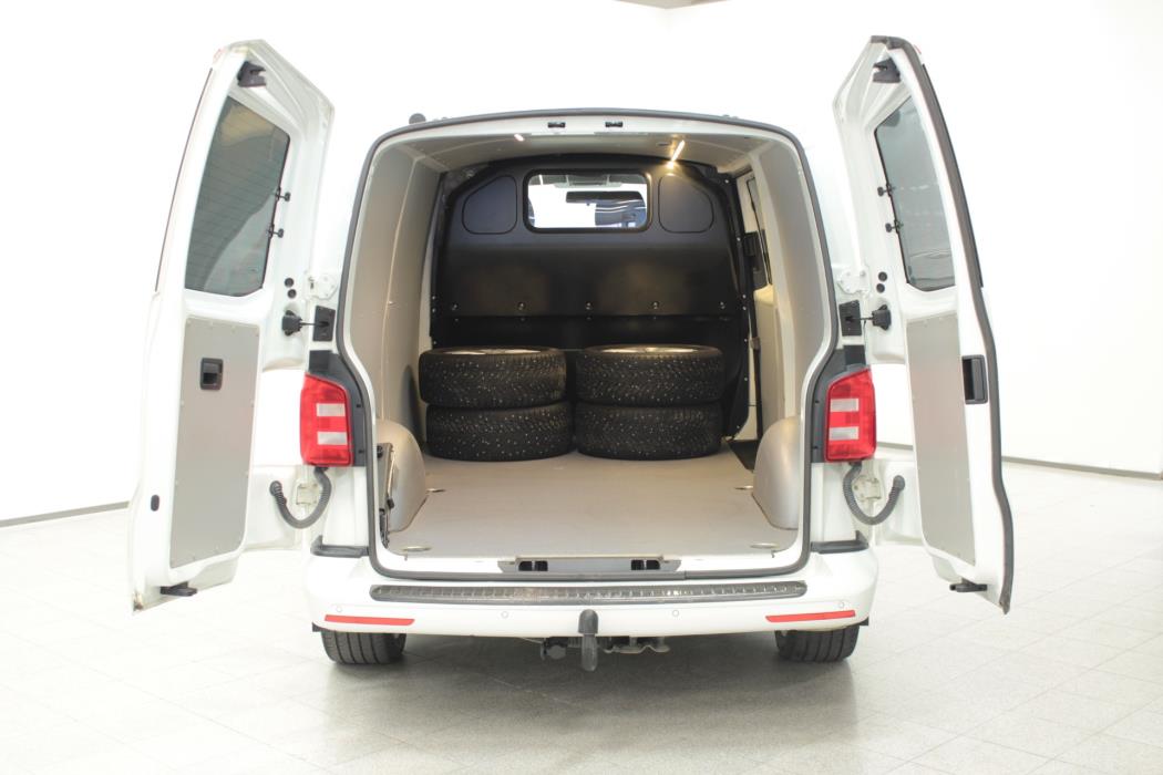 VOLKSWAGEN Transporter 2017